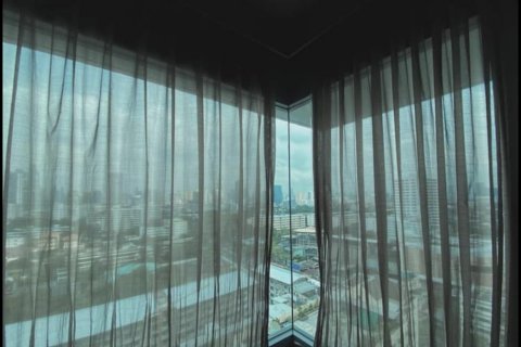 Condo in Sathon, Bangkok, Thailand, 2 bedrooms  № 134060 - photo 11