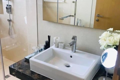 Condo à Watthana, Bangkok, Thaïlande, 2 chambres  № 134059 - photo 25