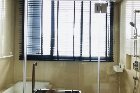 Condo à Watthana, Bangkok, Thaïlande, 2 chambres  № 134059 - photo 24