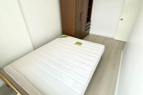 Condo in Khlong Toei, Bangkok, Thailand, 2 bedrooms  № 153103 - photo 11