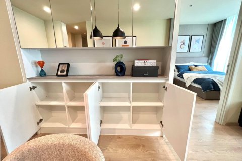 Condo in Watthana, Bangkok, Thailand, 2 bedrooms  № 147966 - photo 13