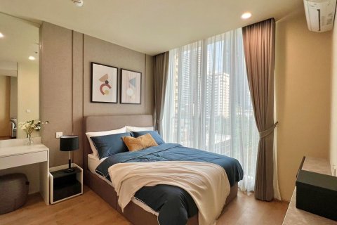Condo in Watthana, Bangkok, Thailand, 2 bedrooms  № 147966 - photo 1
