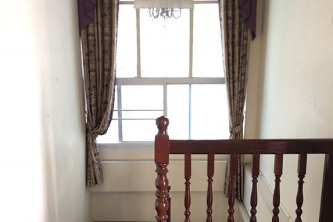 Дом в Лат Пхрау, Бангкок, Таиланд с 3 спальнями № 147968 - фото 4