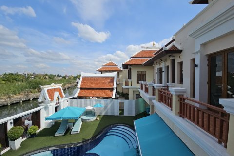 Maison à Pattaya, Thaïlande 4 chambres № 147972 - photo 11