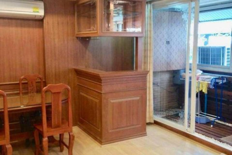 Studio dans le Condo à Bang Rak, Bangkok, Thaïlande  № 136259 - photo 4