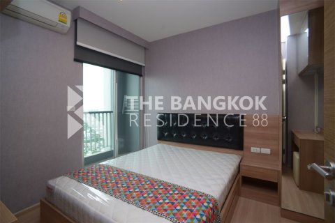 Condo in Bangkok, Thailand, 1 bedroom № 185380 - photo 2