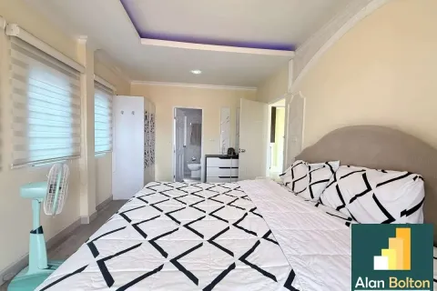 House on Jomtien Beach, Pattaya, Thailand 3 bedrooms № 210479 - photo 6