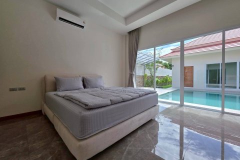 House in Pattaya, Thailand 3 bedrooms № 144465 - photo 23
