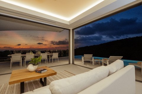 Villa in Phuket, Thailand 4 bedrooms № 136771 - photo 29