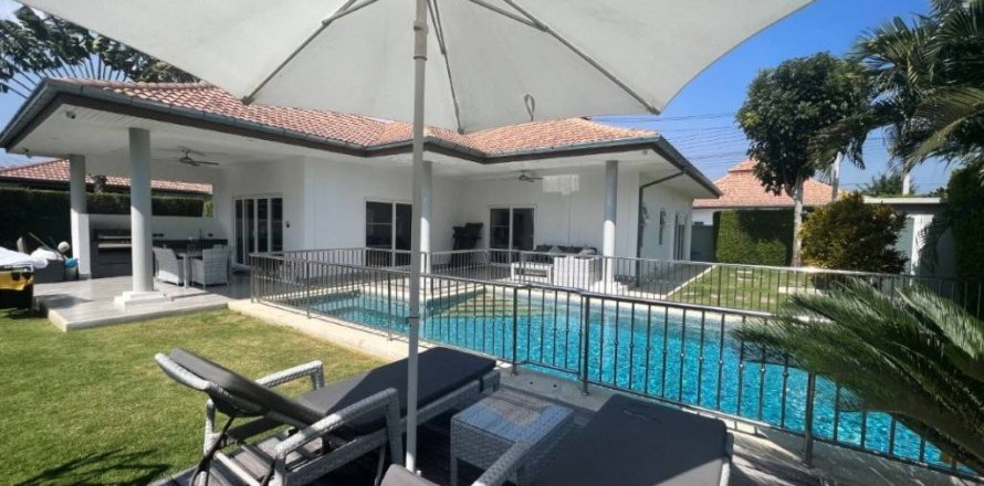 Вилла в Хуа Хине, Таиланд с 3 спальнями  № 156350