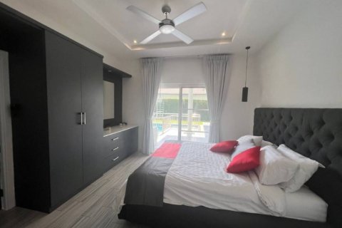 Вилла в Хуа Хине, Таиланд с 3 спальнями  № 156350 - фото 9