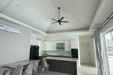 Villa à Hua Hin, Thaïlande 3 chambres № 169976 - photo 4