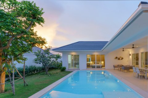 Villa in Hua Hin, Thailand 3 bedrooms № 169976