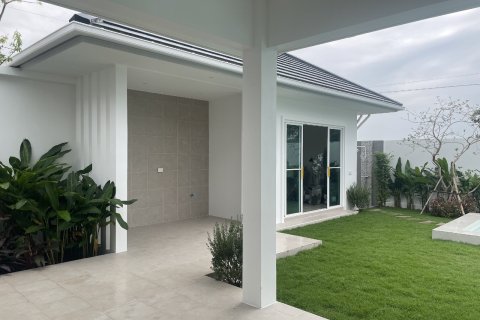 Villa in Hua Hin, Thailand 3 bedrooms № 169975 - photo 16