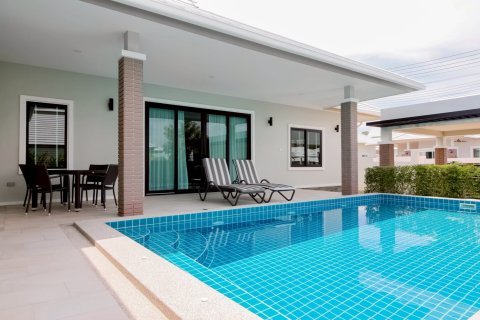 Villa in Hua Hin, Thailand 3 bedrooms № 169977 - photo 2