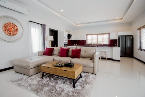 Villa in Hua Hin, Thailand 3 bedrooms № 169977 - photo 7