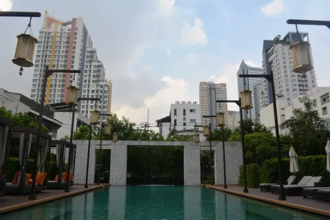 Condo à Bang Rak, Bangkok, Thaïlande, 2 chambres № 136691 - photo 19