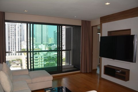 Condo à Bang Rak, Bangkok, Thaïlande, 2 chambres № 136691 - photo 6