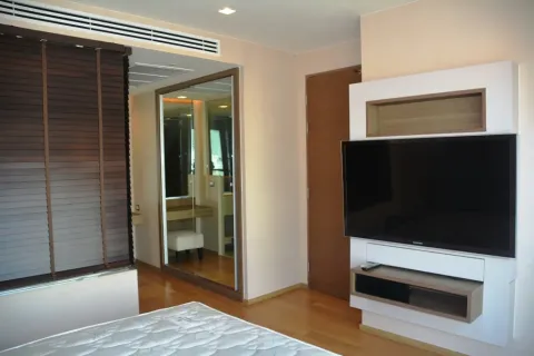 Condo à Bang Rak, Bangkok, Thaïlande, 2 chambres № 136691 - photo 13