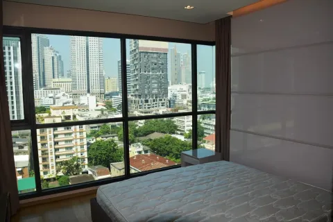 Condo à Bang Rak, Bangkok, Thaïlande, 2 chambres № 136691 - photo 12
