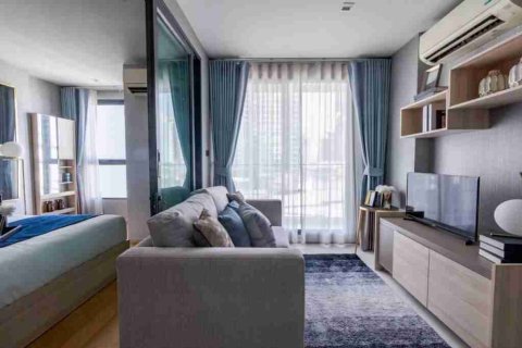 Condo in Bangkok, Thailand, 1 bedroom  № 183719 - photo 8