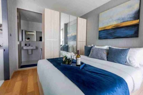 Condo in Bangkok, Thailand, 1 bedroom  № 183719 - photo 12
