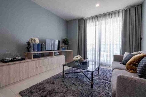 Condo in Bangkok, Thailand, 2 bedrooms  № 183720 - photo 11