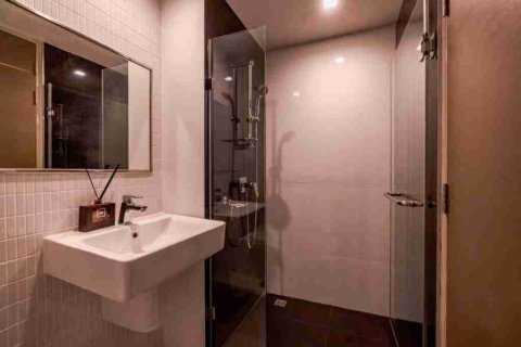 Condo in Bangkok, Thailand, 2 bedrooms  № 183720 - photo 7