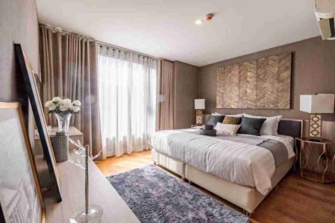Condo in Bangkok, Thailand, 2 bedrooms  № 183720 - photo 21