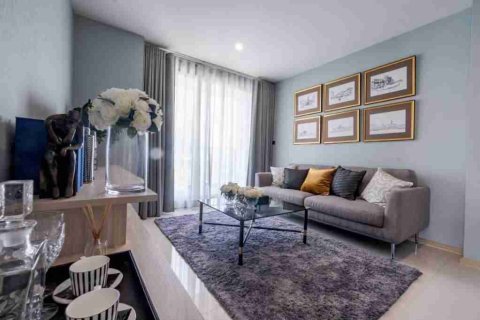 Condo in Bangkok, Thailand, 2 bedrooms  № 183720 - photo 5