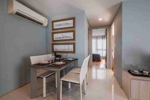 Condo in Bangkok, Thailand, 2 bedrooms  № 183720 - photo 9