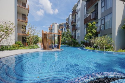 Condo in Bang Tao, Thailand, 2 bedrooms  № 134337 - photo 1
