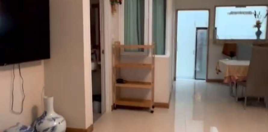 Townhouse in Pattaya, Thailand 4 bedrooms № 147811