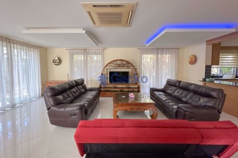 บ้านในพัทยา, ประเทศไทย 4 ห้องนอน № 196928 - รูปถ่าย 10