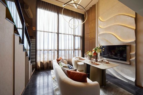 Condo in Bangkok, Thailand, 2 bedrooms № 143298 - photo 1