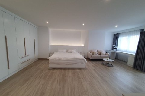 Кондоминиум с 2 спальнями в Бангкоке, Таиланд № 143301 - фото 9