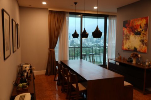 Condo in Bangkok, Thailand, 3 bedrooms  № 143300 - photo 10
