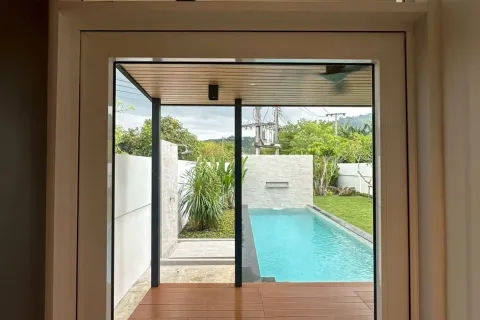 House in Phuket, Thailand 3 bedrooms № 160811 - photo 5