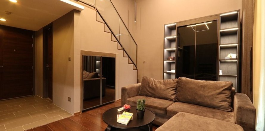 Studio in the Condo in Watthana, Bangkok, Thailand  № 160807