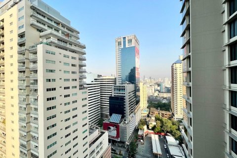 Condo in Watthana, Bangkok, Thailand, 2 bedrooms № 160812 - photo 4