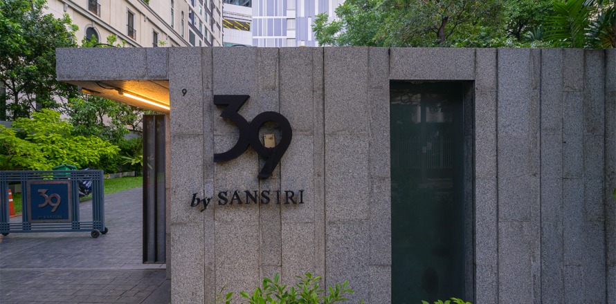 Condo in Bangkok, Thailand, 3 bedrooms  № 189827