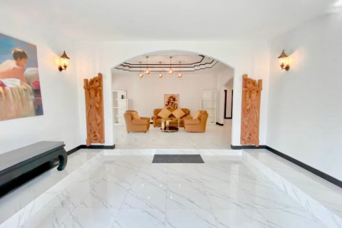 House in Phuket, Thailand 4 bedrooms № 140574 - photo 16