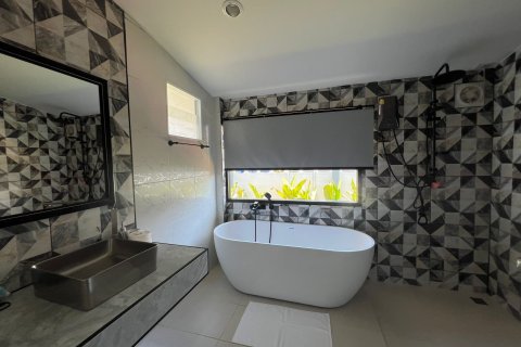 Дом в Пхукете, Таиланд с 4 спальнями  № 140574 - фото 5