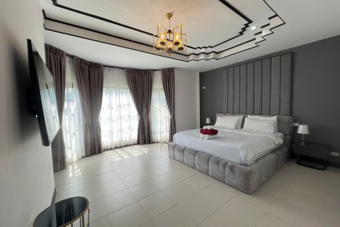 Дом в Пхукете, Таиланд с 4 спальнями  № 140574 - фото 4