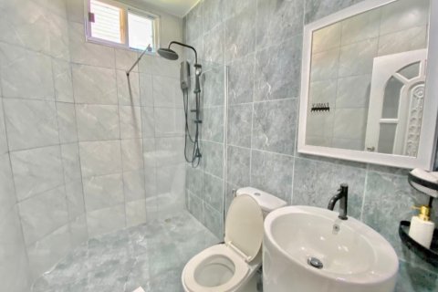 House in Phuket, Thailand 4 bedrooms № 140574 - photo 15