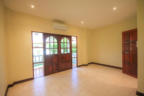 Haus in Pran Buri, Thailand 3 Schlafzimmer № 222141 - Foto 11