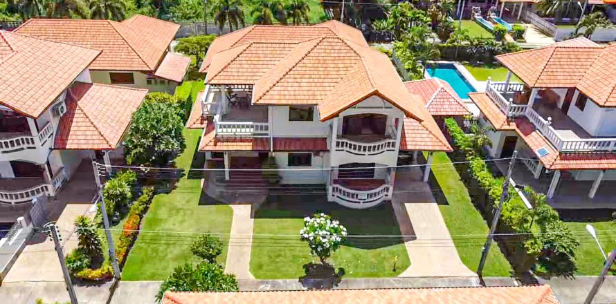 Haus in Pran Buri, Thailand 3 Schlafzimmer № 222141
