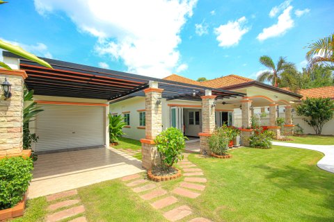 Villa in Hua Hin, Thailand 3 Schlafzimmer № 222136 - Foto 10