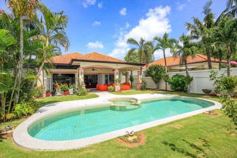 Villa in Hua Hin, Thailand 3 Schlafzimmer № 222136 - Foto 4