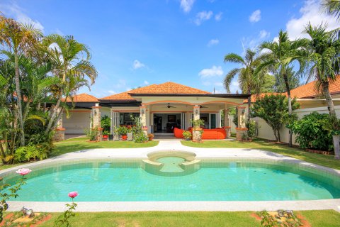 Villa in Hua Hin, Thailand 3 Schlafzimmer № 222136 - Foto 3